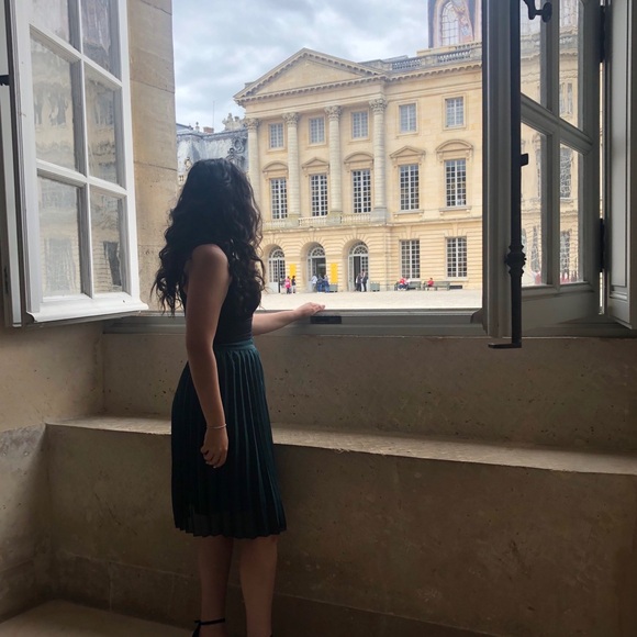 Meet your Posher, Kristina - Picture 1 of 1